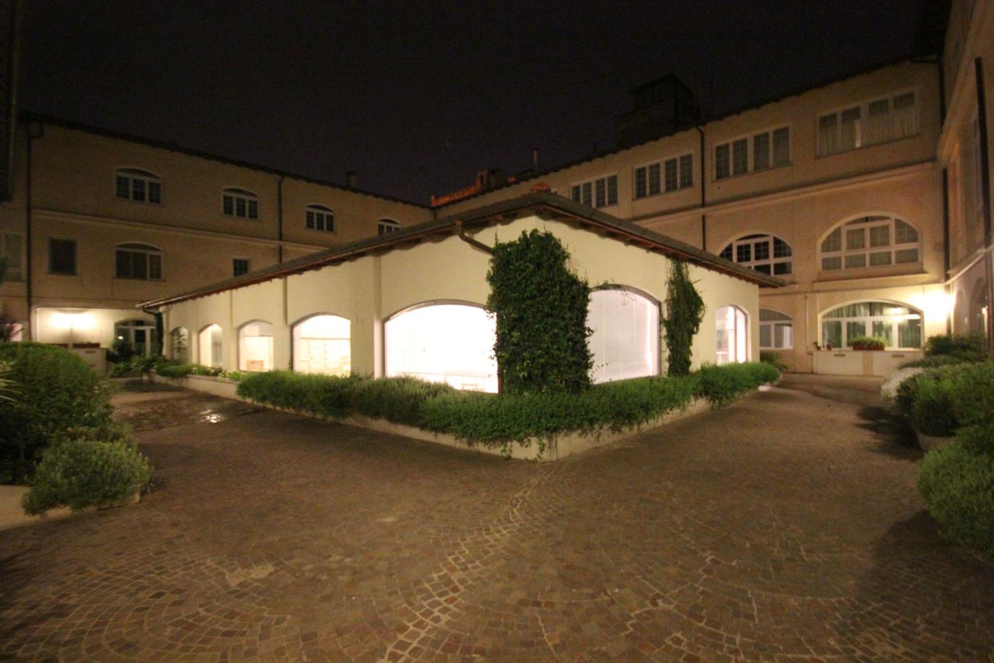 Irooms Forum & Colosseum Rom