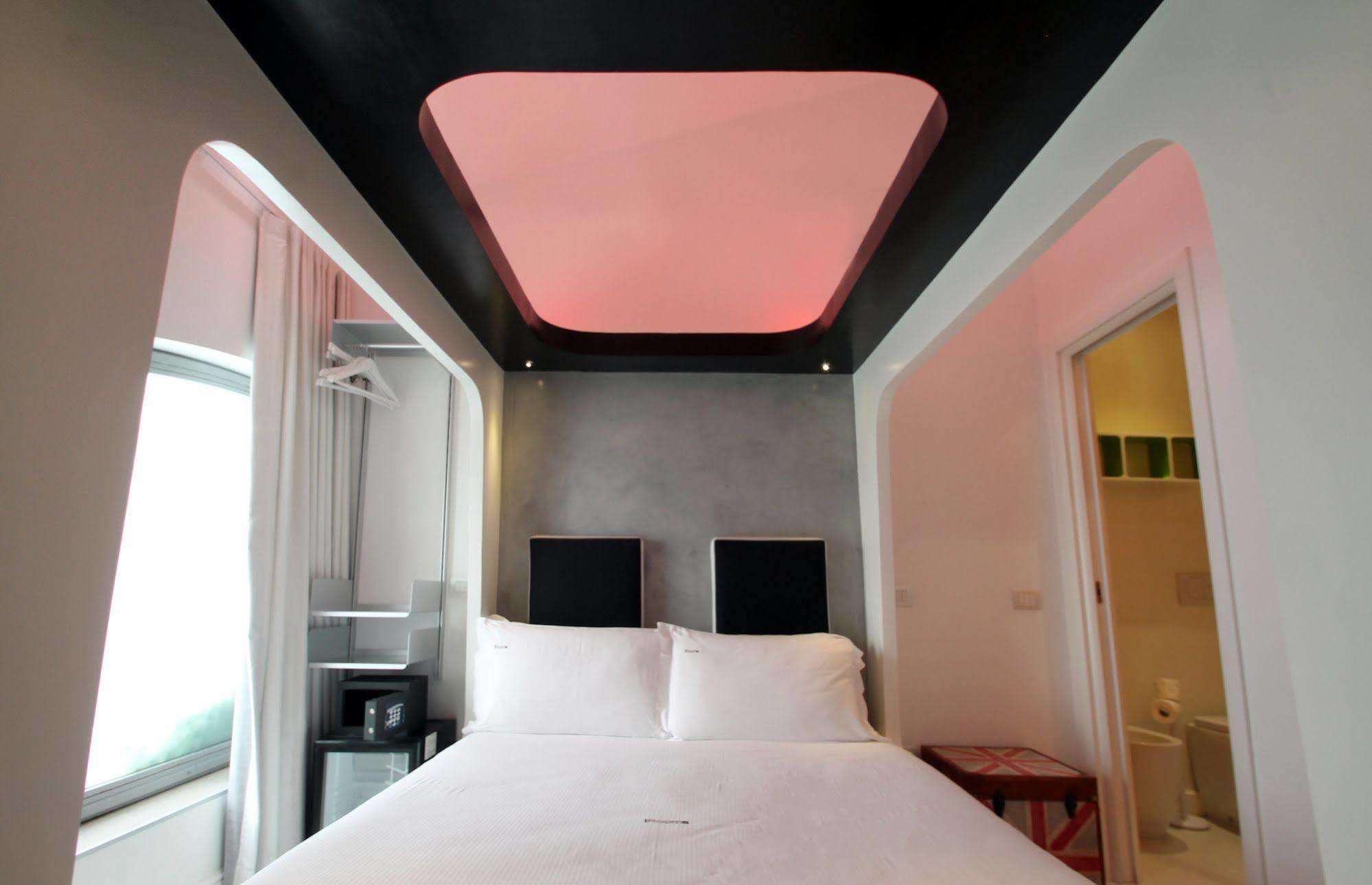 Irooms Forum & Colosseum 4* Rom